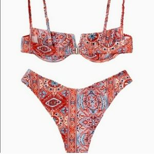 ⭐ NWT Price Firm Underwire bikini